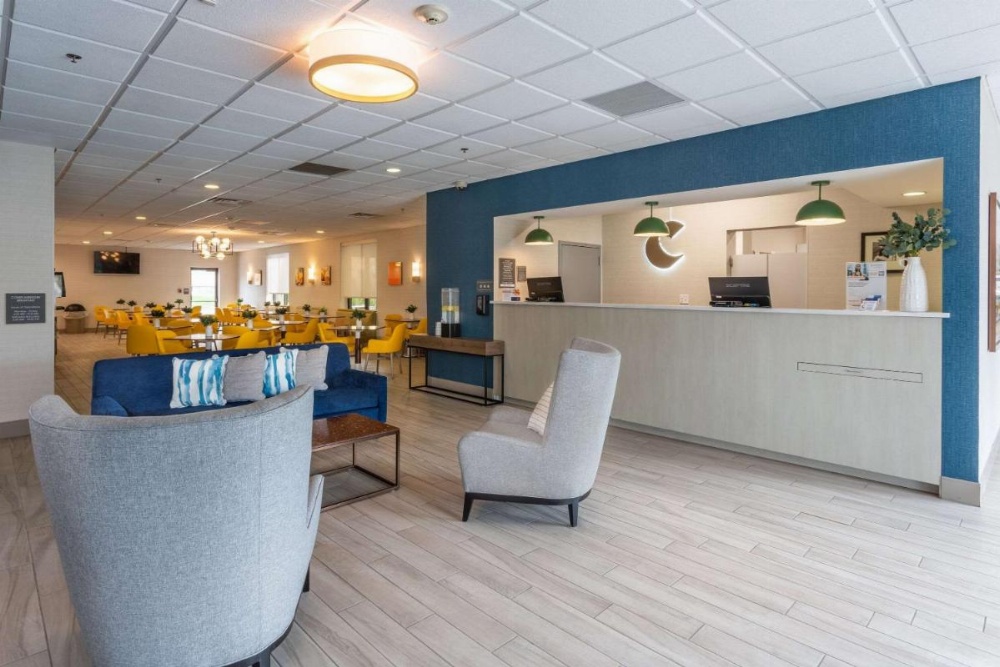 Comfort Inn & Suites Buffalo Airport Image 24