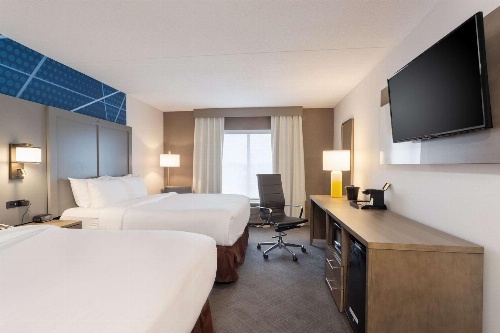 Comfort Inn & Suites Buffalo Airport image 3